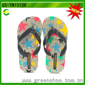 Nuevo flip flop cómodo de las muchachas para el verano (GS-TM15128)